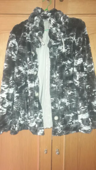 Abrigo de pelo estampado leopardo