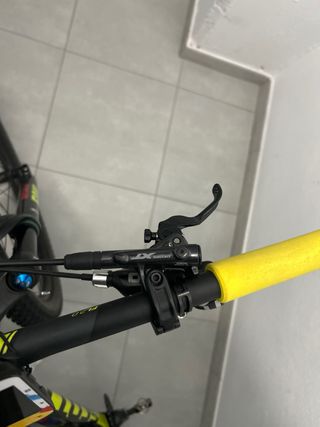 Bicicleta Scott Scale Montagna