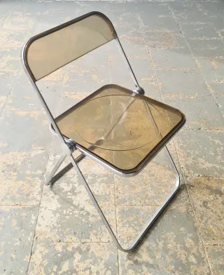 Sillas plegables PLIA de G. PIRETTI.