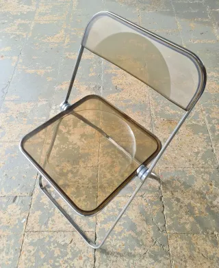Sillas plegables PLIA de G. PIRETTI.