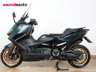 YAMAHA T-MAX 560 TECH MAX
