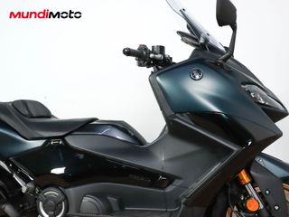 YAMAHA T-MAX 560 TECH MAX