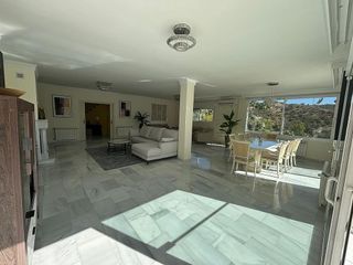 Chalet en alquiler en Elviria en Marbella