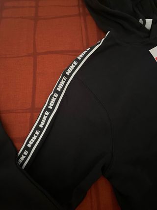 Conjunto Nike Negro Jersey y Pantalones