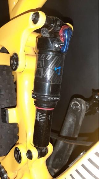 Bicicleta de Montaña Amarilla