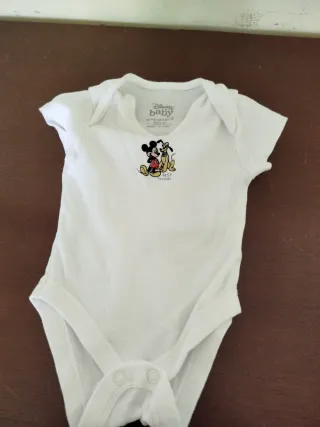 Body bebé Disney Mickey y Pluto  7 bodys