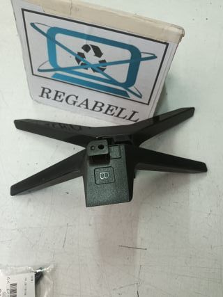 Pies TV LG 43UP8000LR (Ref. 67)