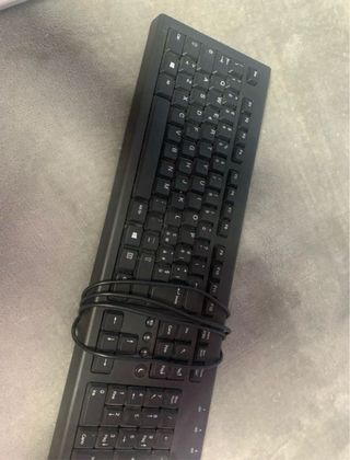 Pack Monitor + Teclado + Ratón + Altavoces