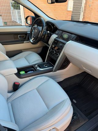 Land Rover Discovery Sport 2017
