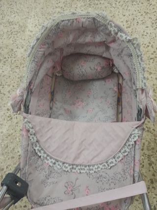 Cochecito de juguete para bebé