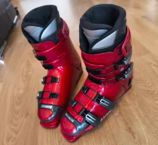 Esquís Rossignol y Botas Dolomite