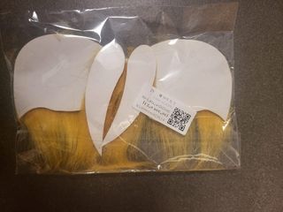 Disfraz naranja completo con bigote y cejas