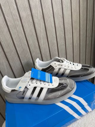 Adidas Plata/Blanco Zapatillas