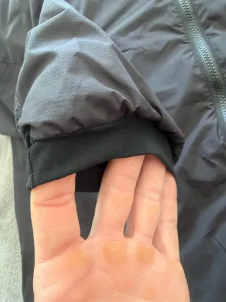 Arc’teryx Atom Chaqueta Técnica Aislante Negro