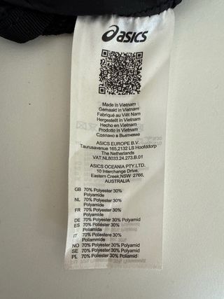 Riñonera ASICS negra