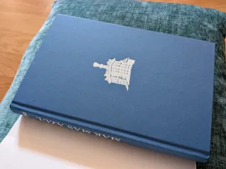 La casa en el mar más azul. Cantos tintados.