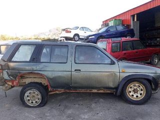 Guantera nissan 338775 6850001g00 terrano (wd21)