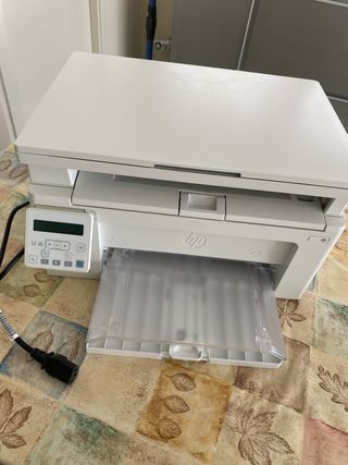 Impresora Láser HP MFP M130nw Blanca