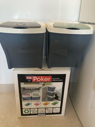 Cubos de basura apilables Poker