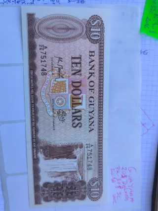 Biglietto da 10 Dollari Guyana 1992 SC