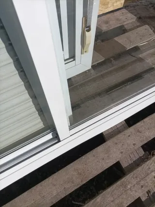 Ventana corredera aluminio salón