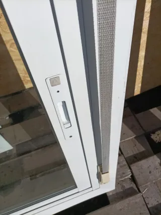 Ventana corredera aluminio salón