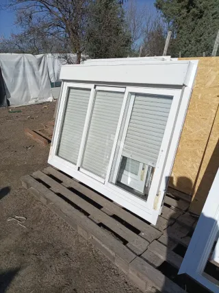 Ventana corredera aluminio salón