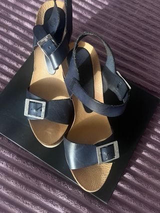 Sandalias cuña - cuero