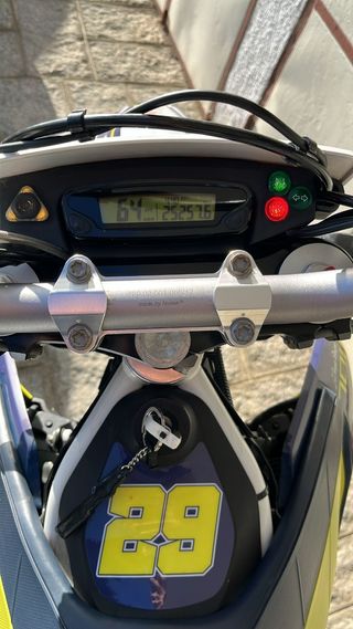 Husqvarna 701 Supermotard