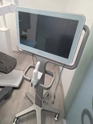 Escáner Intraoral iTero Element 2