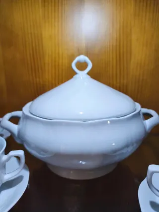 Juego de consomé de porcelana