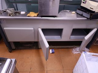 Vitrinas expositoras 2m x 1.10m