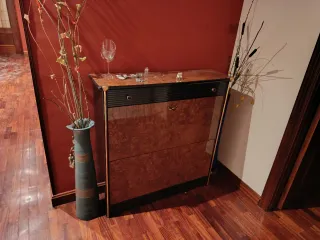 Zapatero madera en perfecto estado