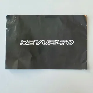 Maqueta Lamborghini Revuelto.