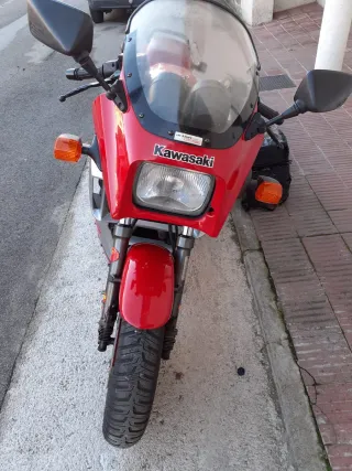 Kawasaki GPZ 900R Ninja 1984