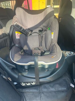 Seggiolino auto BESAFE con isofix per neonati e bambini fino a 18 kg