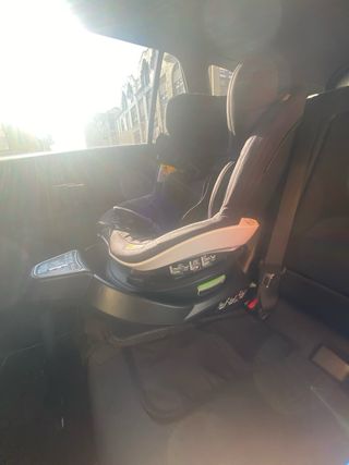Seggiolino auto BESAFE con isofix per neonati e bambini fino a 18 kg