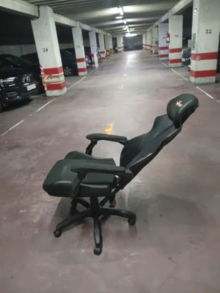 Silla de oficina Vinsetto negra