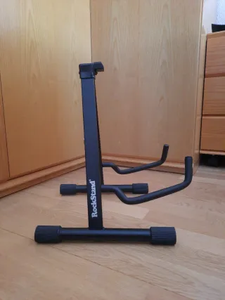 Supporto per chitarra nero