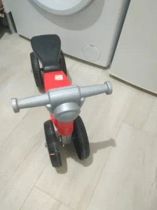 Correpasillos Moto Roja