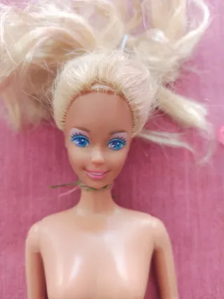 Muñeca Barbie Años 80 Vestido Cuadros