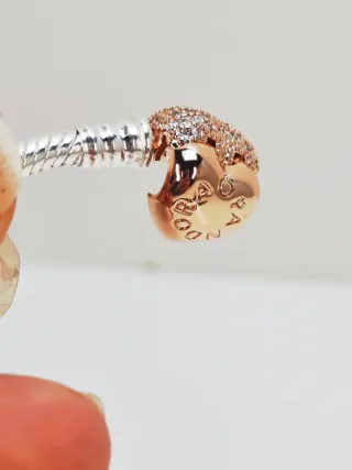 Pulsera Pandora con Charm Medusa