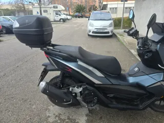 Wottan Storm-X 125cc Scooter 8500km año 2025