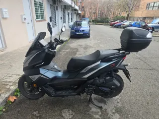 Wottan Storm-X 125cc Scooter 8500km año 2025