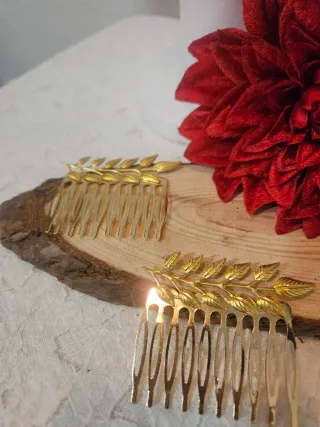 Conjunto Flamenca: Flor, peinecillos y Pendientes