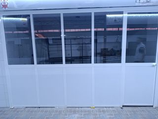 Cierre aluminio y cristal 3.50x2.20