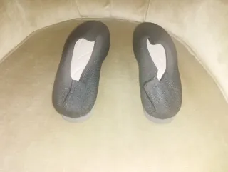 Sandalias planas negras mujer