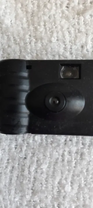 Cámara de fotos negra