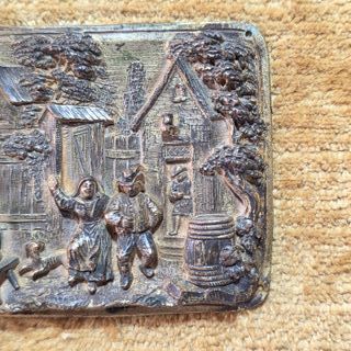 Antica Placca in Bronzo con Scena di Genere XIX