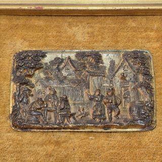 Antica Placca in Bronzo con Scena di Genere XIX